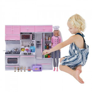 Кукла Готвач с ефектна кухня